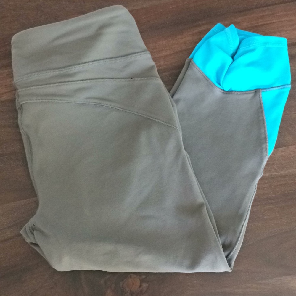 Alo Yoga Capris